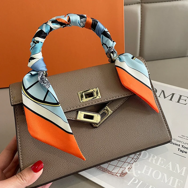 Bufanda con correa para bolso  - Women Bags Branded reseña y precio